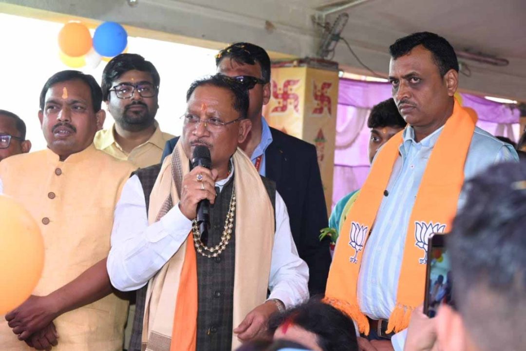 श्रीमद्भागवत कथा में शामिल हुए मुख्यमंत्री विष्णुदेव साय