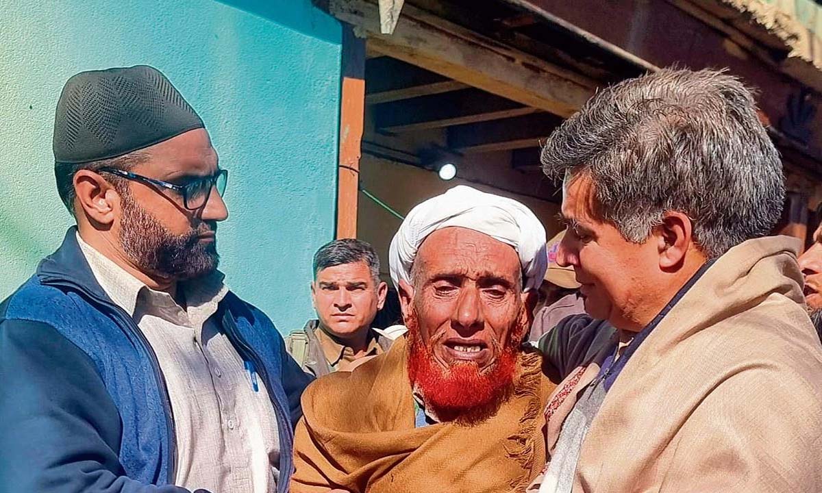 प्रमुख फारूक अब्दुल्ला ने कहा, हिरासत में मौतों को केंद्र के समक्ष उठाएंगे
