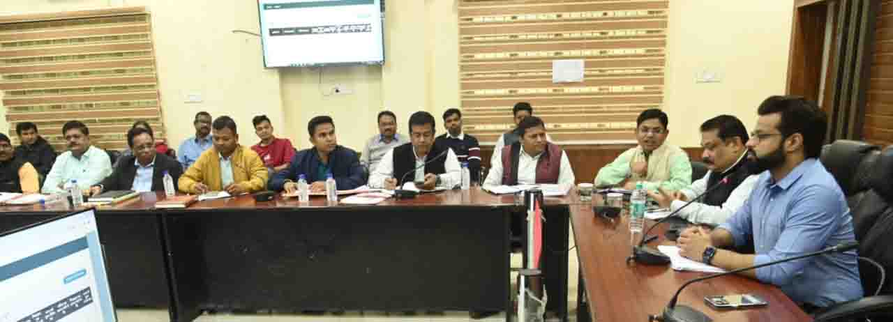 अवैध चौपाटी व चखना सेंटरों पर चलेगा बुल्डोजर: कलेक्टर