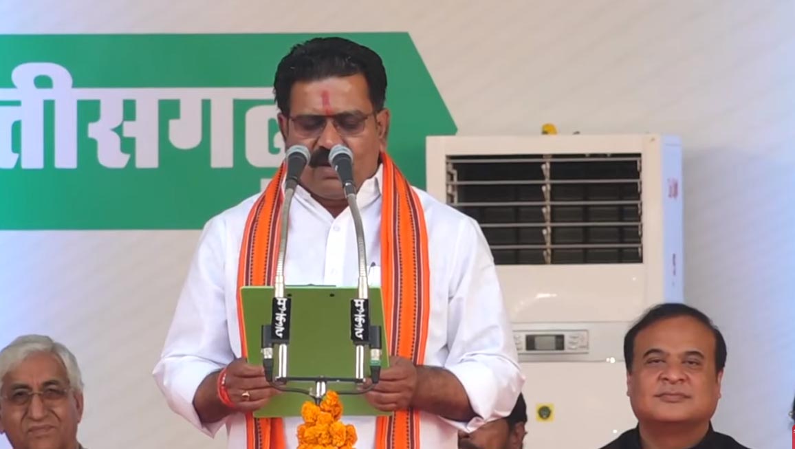 विजय शर्मा ने ली डिप्टी सीएम पद की शपथ