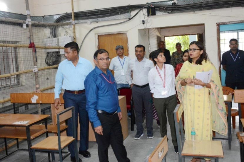 कलेक्टर-एसपी ने व्यवस्थाओं का लिया जायजा