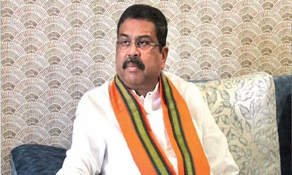 भाजपा ने आईटी छापों पर राज्य सरकार की चुप्पी पर सवाल उठाए