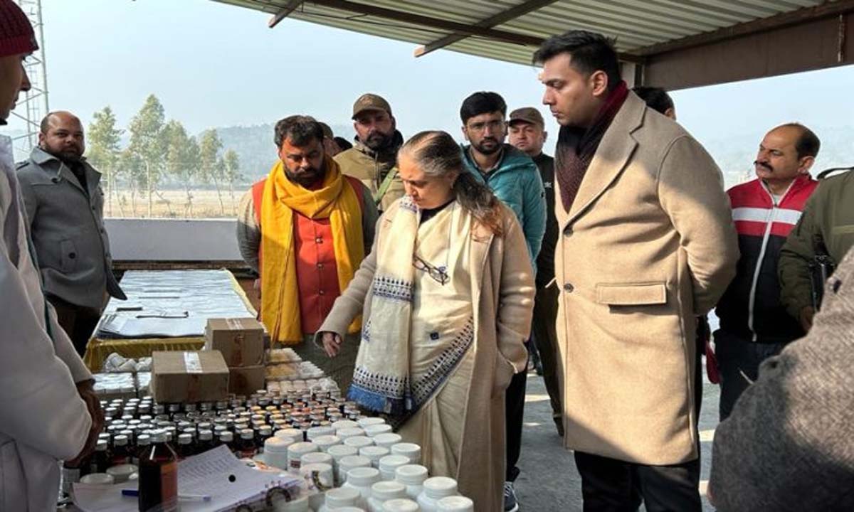 शीतल ने डिंगा अम्ब में विशाल जनता दरबार की अध्यक्षता की