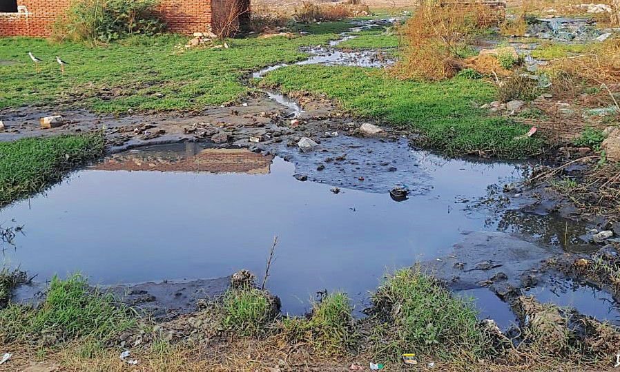 Haryana : धारूहेड़ा के उद्योग खुले में डालते हैं कूड़ा