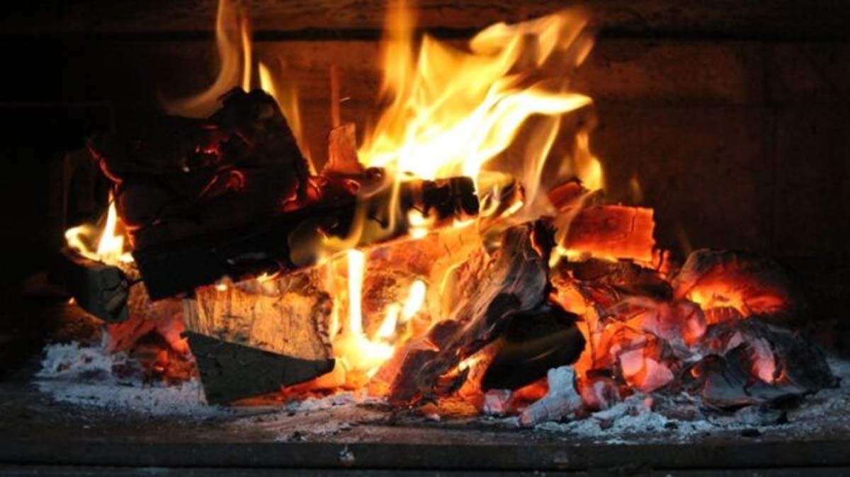 अंगीठी बनी काल होमगार्ड जवान के लिए, 9 लोग भी अस्पताल में भर्ती