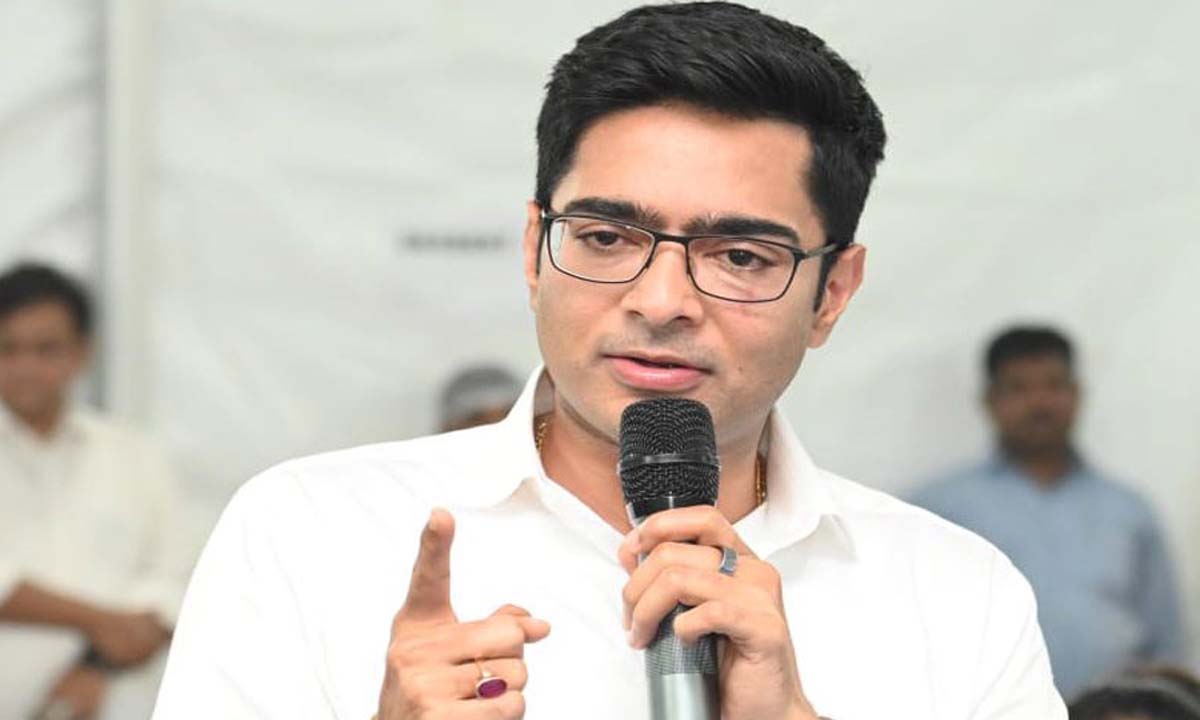 Congress was mum on seat share: टीएमसी के राष्ट्रीय महासचिव अभिषेक बनर्जी