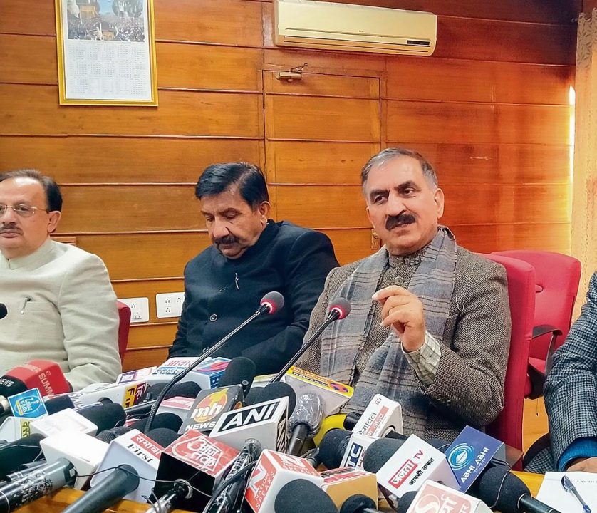 Himachal : सीएम ने कहा, ऑर्डर से 1.60 लाख हट्टियों को फायदा होगा