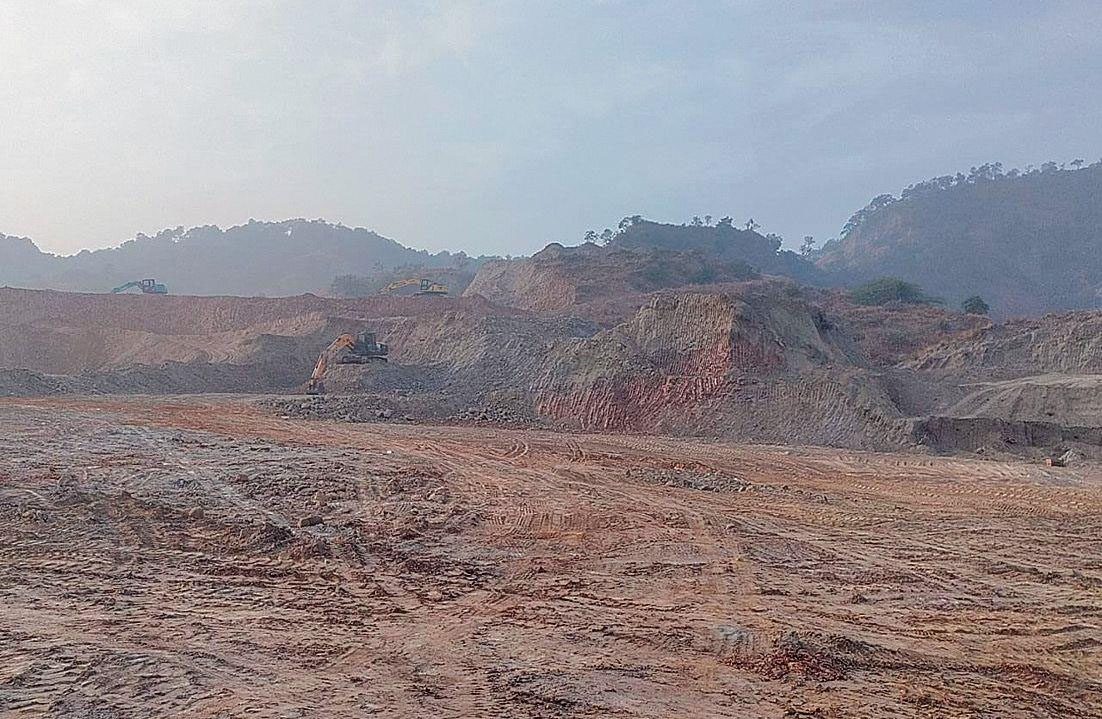 Haryana : यमुनानगर गांव में अवैध रूप से मिट्टी का खनन, उल्लंघन करने वालों पर 66 लाख रुपये का जुर्माना लगेगा