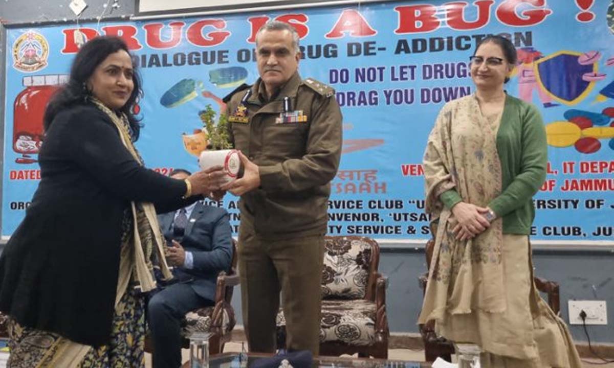 जेयू ने नशीली दवाओं पर 'नशा मुक्ति संवाद' का किया आयोजन