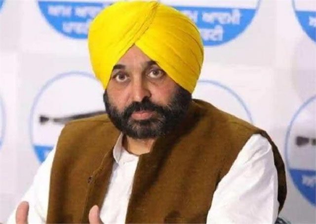 Punjab : चड्ढा ने कांग्रेस से समझौते की वकालत की, सीएम ने कहा कि राज्य में अकेले लड़ेंगे चुनाव
