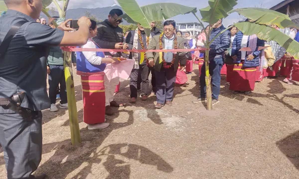 महिलाएं समाज की रीढ़ हैं: विधायक