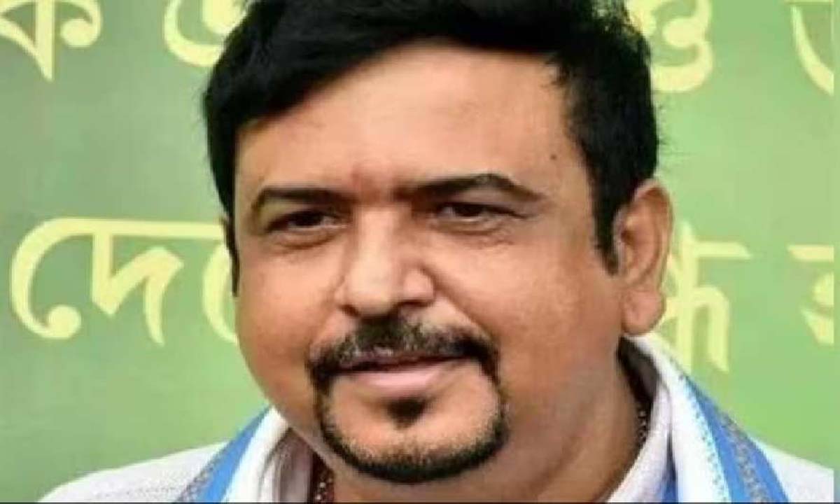 ईडी ने तृणमूल मंत्री, विधायक और नगर निगम पार्षद के आवास पर छापेमारी की
