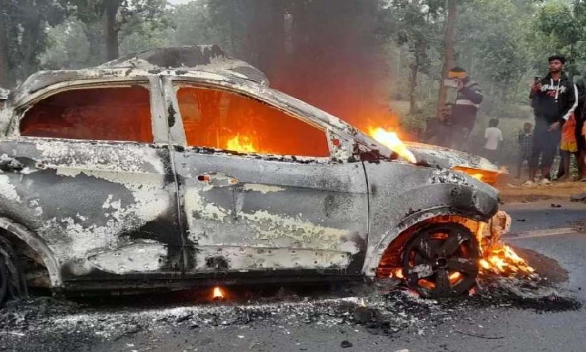 West Bengal: टक्कर के बाद कार में लगी आग, दम्पति की मौत