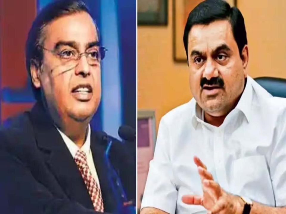मुकेश अंबानी पर लक्ष्मी मेहरबान, संपत्ति के मामले में गौतम अडानी से आगे निकले