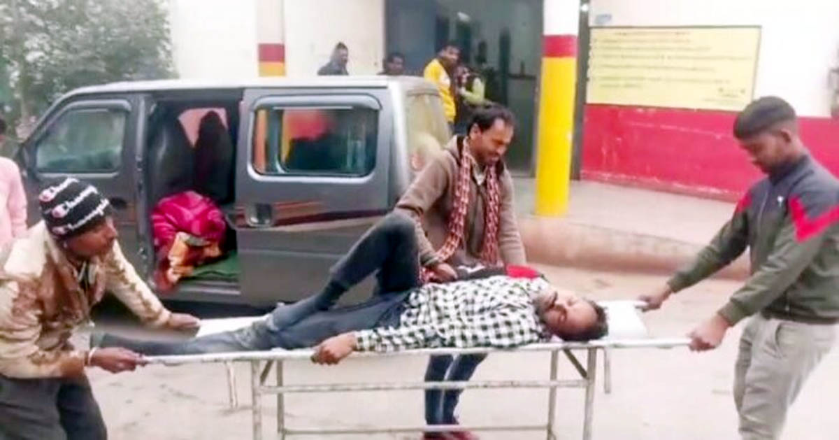 सिलेंडर फटने से दो लोग घायल
