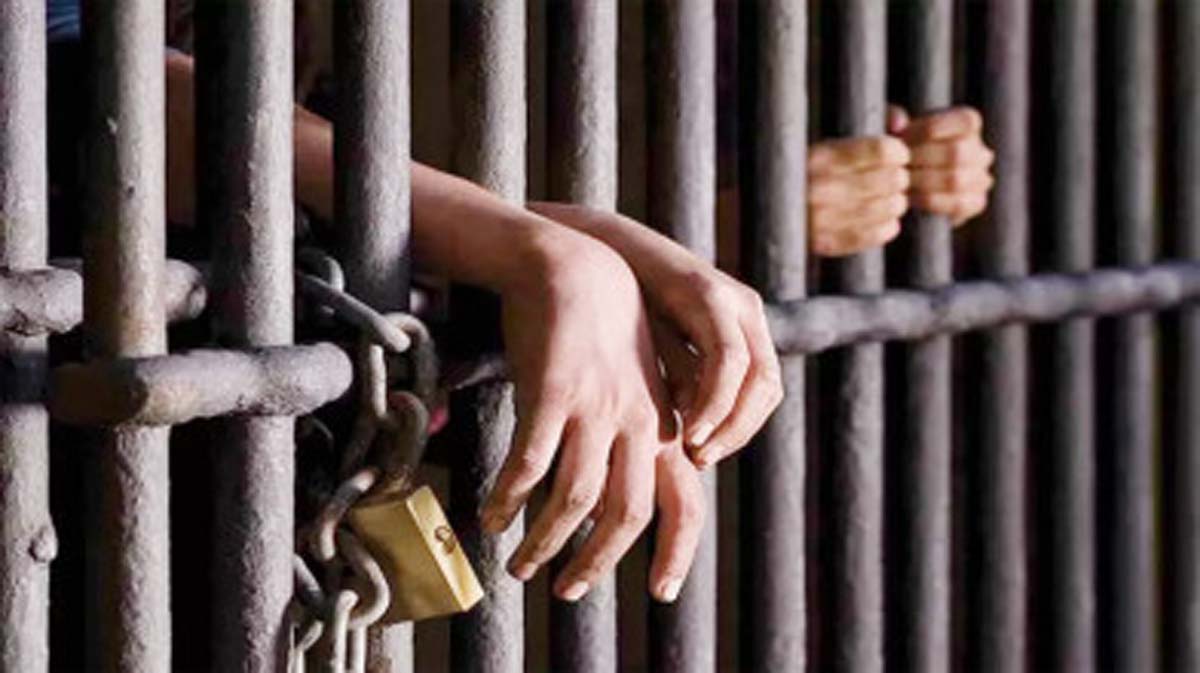 भारत में तीन बांग्लादेशी नागरिक गिरफ्तार, एजेंसियां जांच में जुटी