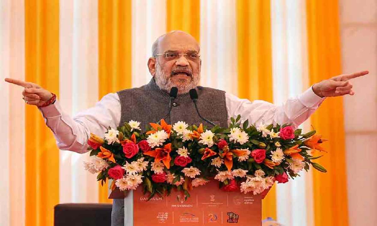 Amit Shah tells Mizoram CM: हालात सामान्य होने तक म्यांमार के शरणार्थियों को वापस नहीं भेजा जाएगा