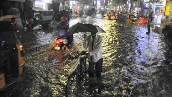 तमिलनाडु के इलाकों में ऑरेंज अलर्ट जारी, भारी बारिश की संभावना