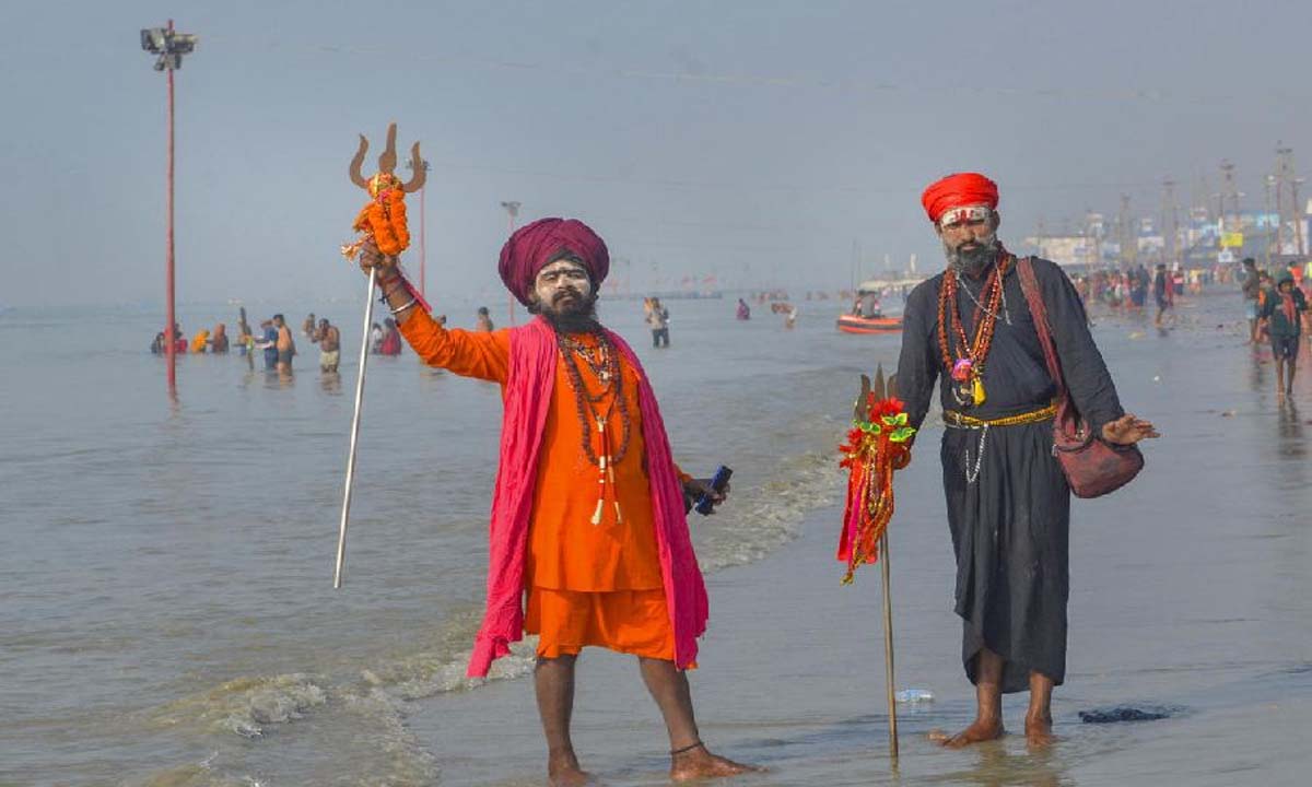 West Bengal: मकर संक्रांति के लिए गंगासागर मेले में सुरक्षा के कड़े इंतजाम