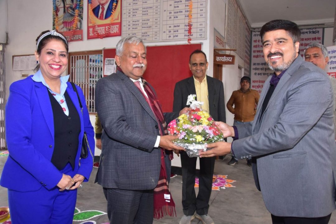 वर्कशॉप के समापन पर माननीय मुख्यमंत्री योगी आदित्यनाथ जी प्रशिक्षित प्रतिभागियों को 1150 सिंगर सिलाई मशीनें वितरित करेंगे