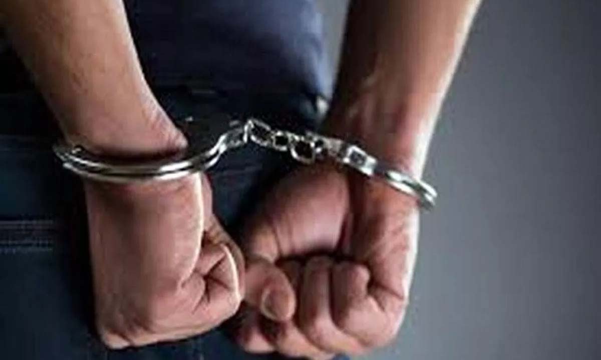 सांबा पुलिस ने तीन गोवंश तस्करों को किया गिरफ्तार