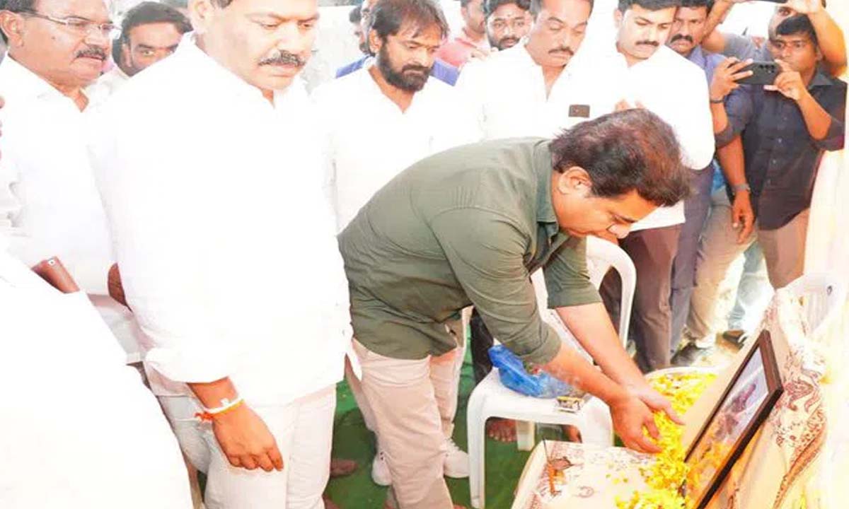 KTR ने राजनीतिक हिंसा को बढ़ावा देने के खिलाफ कांग्रेस को चेतावनी दी