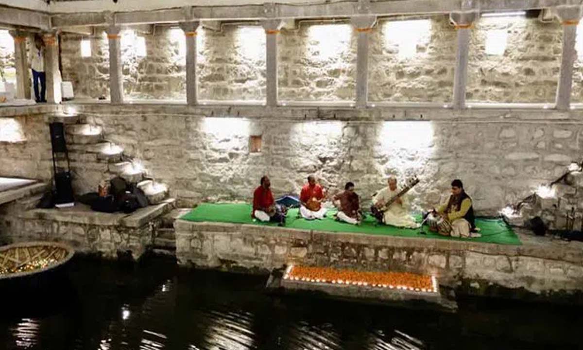 Hyderabad: बंसीलालपेट स्टेपवेल में जुगलबंदी संगीत प्रदर्शन आयोजित किया