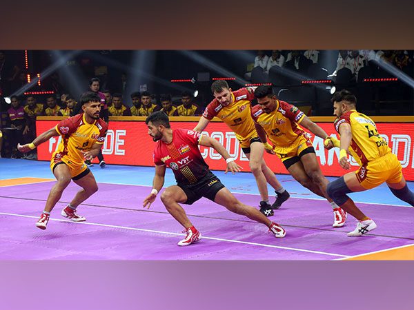 Sports : प्रो कबड्डी लीग (पीकेएल) मैच में बेंगलुरु बुल्स ने तेलुगु टाइटंस पर 16 अंकों से जीत दर्ज की
