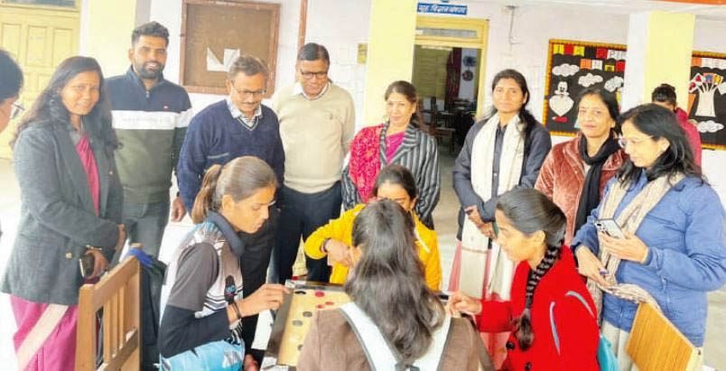 हमारे व्यक्तित्व में सर्वांगीण विकास की अहम भूमिका निभाते है खेल: डॉ. सरोज मेहता