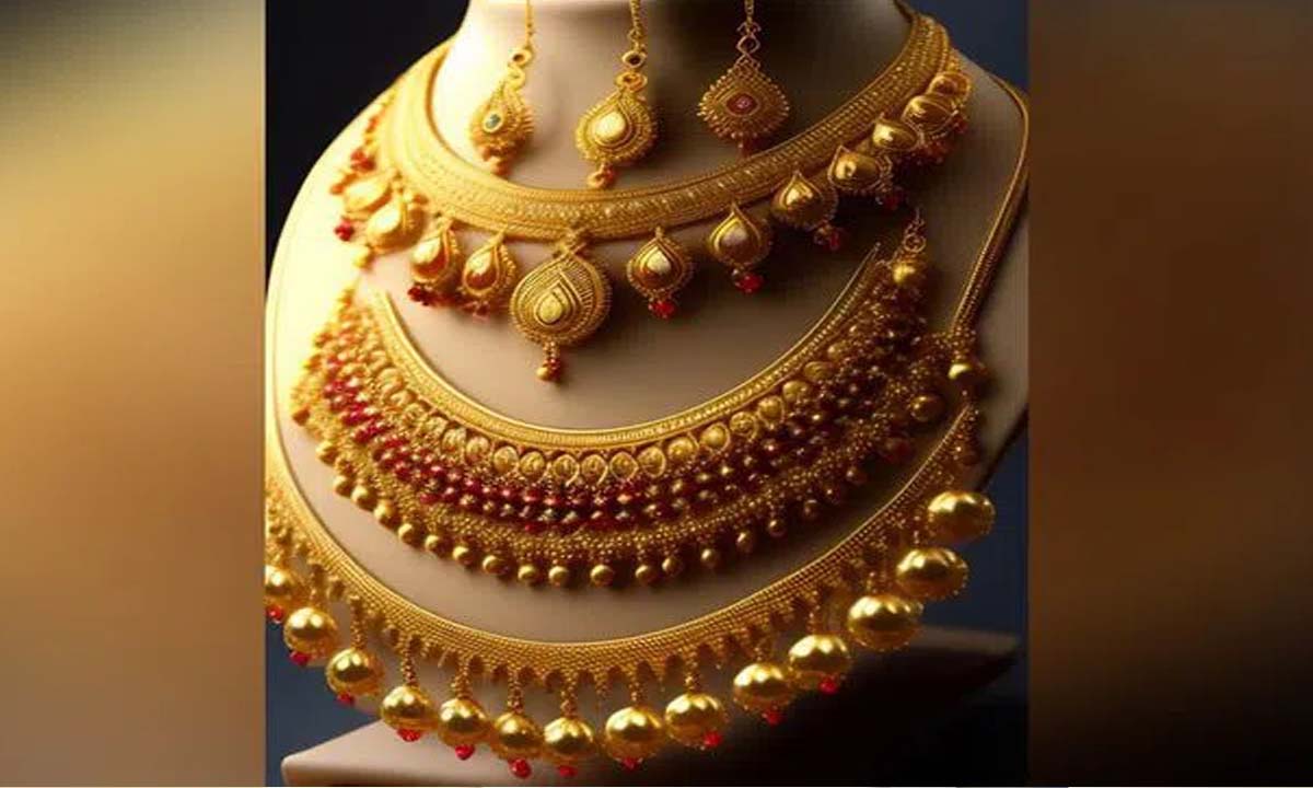 सोना 63,200 रुपये प्रति 10 ग्राम पर स्थिर, चांदी 450 रुपये चढ़ी