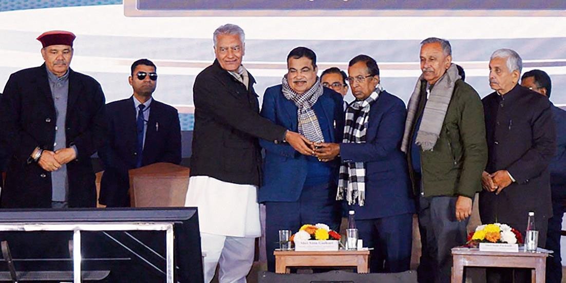 Punjab : पंजाब में हाइड्रोजन उत्पादन का केंद्र बनने की क्षमता है, नितिन गडकरी ने कहा