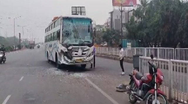 Odisha : भुवनेश्वर में बस दुर्घटना, कई लोग घायल