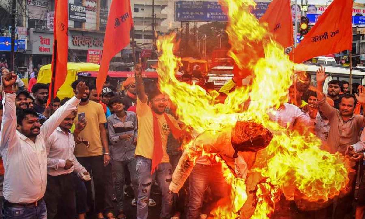 हृदयहीन भक्ति