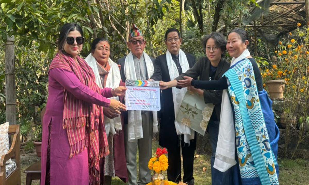 GANGTOK: ट्राइबेनी राय की नेपाली फीचर फिल्म की शूटिंग नंदोक में शुरू