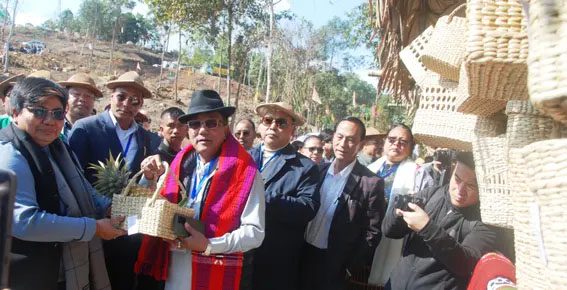 Arunachal: पश्चिम सियांग जिले में शुरू हुआ अरुणाचल अनानास महोत्सव 1.0