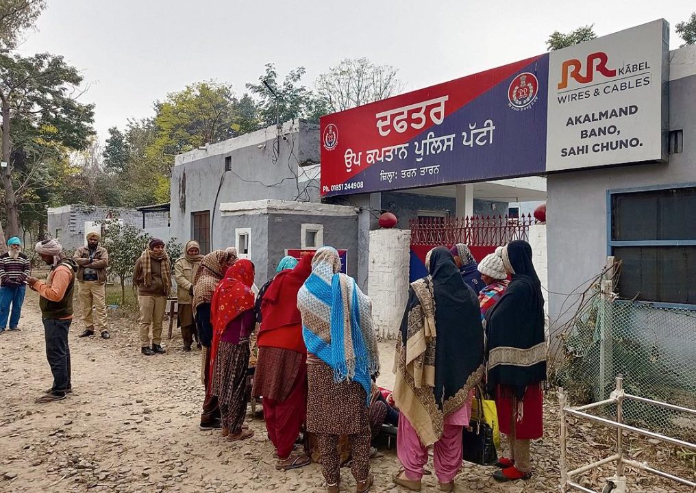 Punjab : पट्टी में पड़ोसियों की फायरिंग में गर्भवती महिला की मौत, सात पर मामला दर्ज