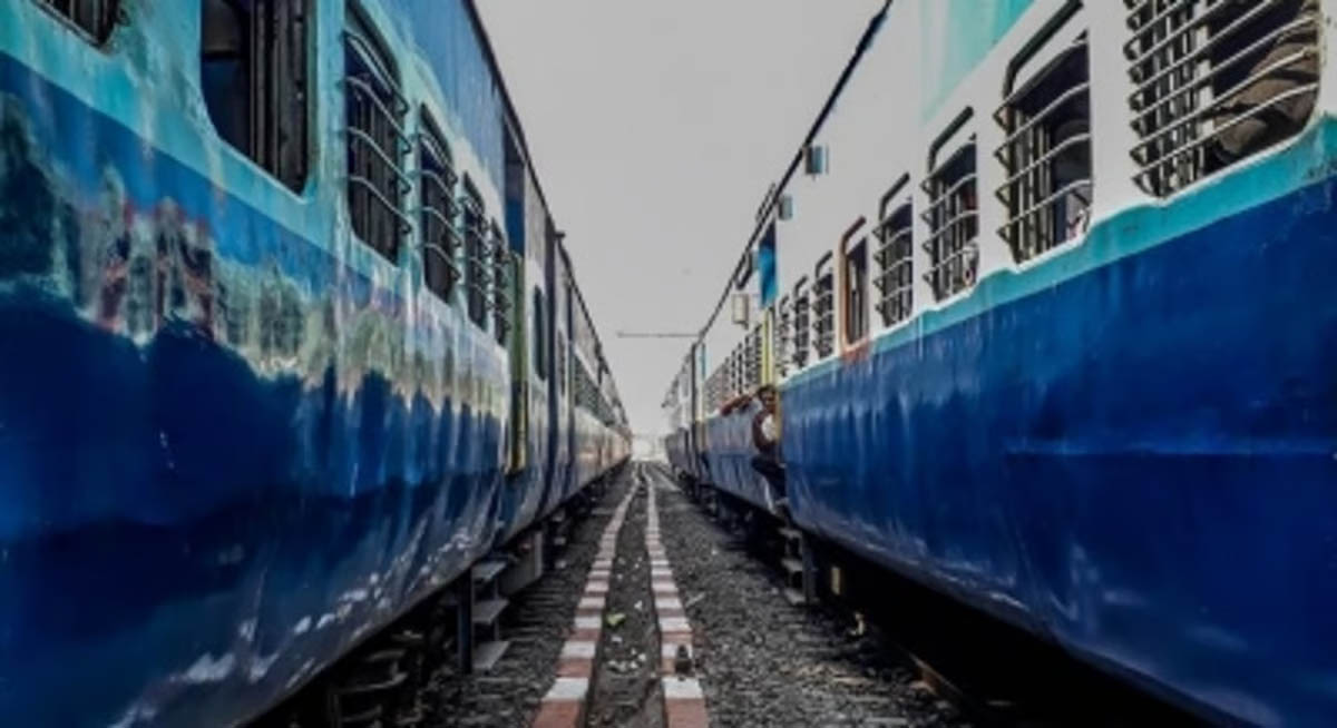 टिकिट चेकिंग से दिसम्बर माह में 2 लाख 16 हजार मामलें पकडे