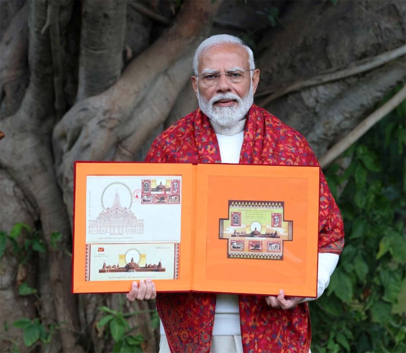 राम मंदिर प्राण प्रतिष्ठा: जमीन पर कंबल बिछाकर सो रहे पीएम मोदी, सिर्फ नारियल पानी पी रहे