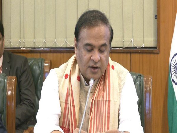 Assam : मुख्यमंत्री हिमंत बिस्वा सरमा ने डेरगांव दुर्घटना पीड़ितों के परिवारों के प्रति संवेदना व्यक्त की