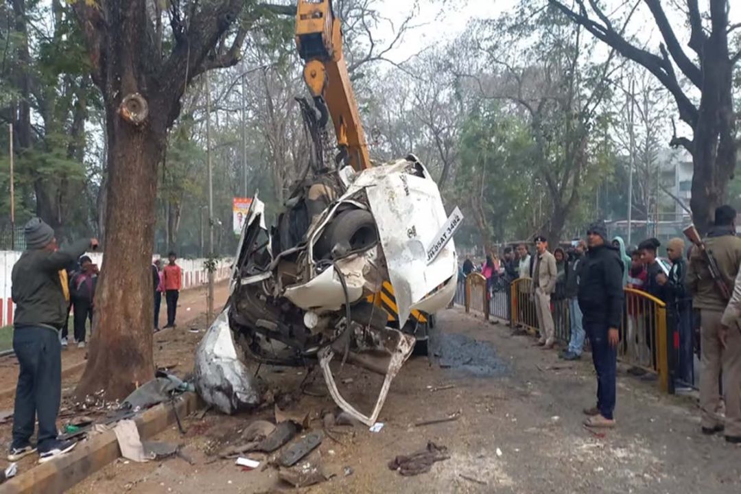 नए साल में गहरा दर्द: एक ही मोहल्ले से निकली 6 अर्थियां, मंजर देख रो पड़े लोग