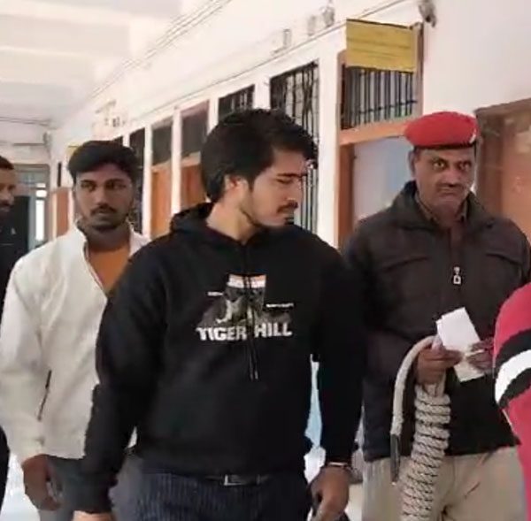 Jharkhand : दाहू यादव के बेटे ने अवैध खनन से जुड़े मनी लॉन्ड्रिंग मामले में पीएमएलए कोर्ट में किया सरेंडर