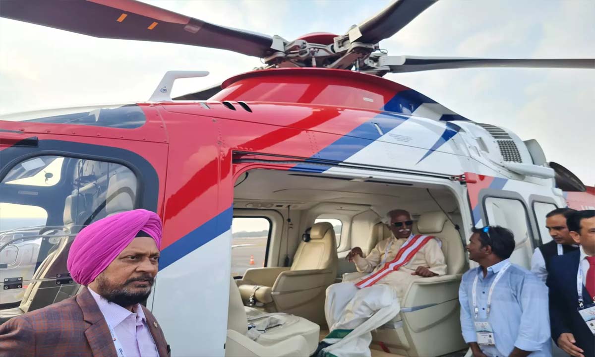 Hyderabad: विंग्स इंडिया शो का समापन भारतीय वायुसेना के सारंग हेलीकॉप्टर प्रदर्शन के साथ हुआ
