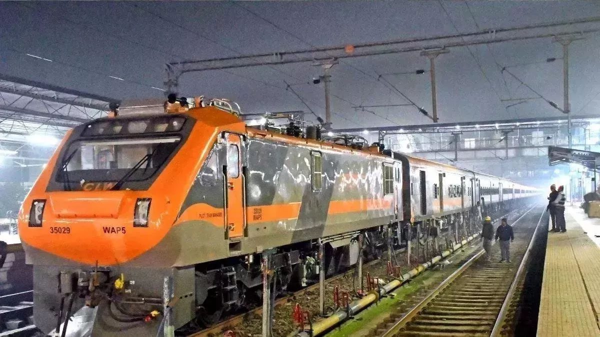 Jharkhand : रेल मंत्री अमृत भारत एक्सप्रेस दिखाएंगे हरी झंडी, झारखंड के इस शहर से होगा परिचालन