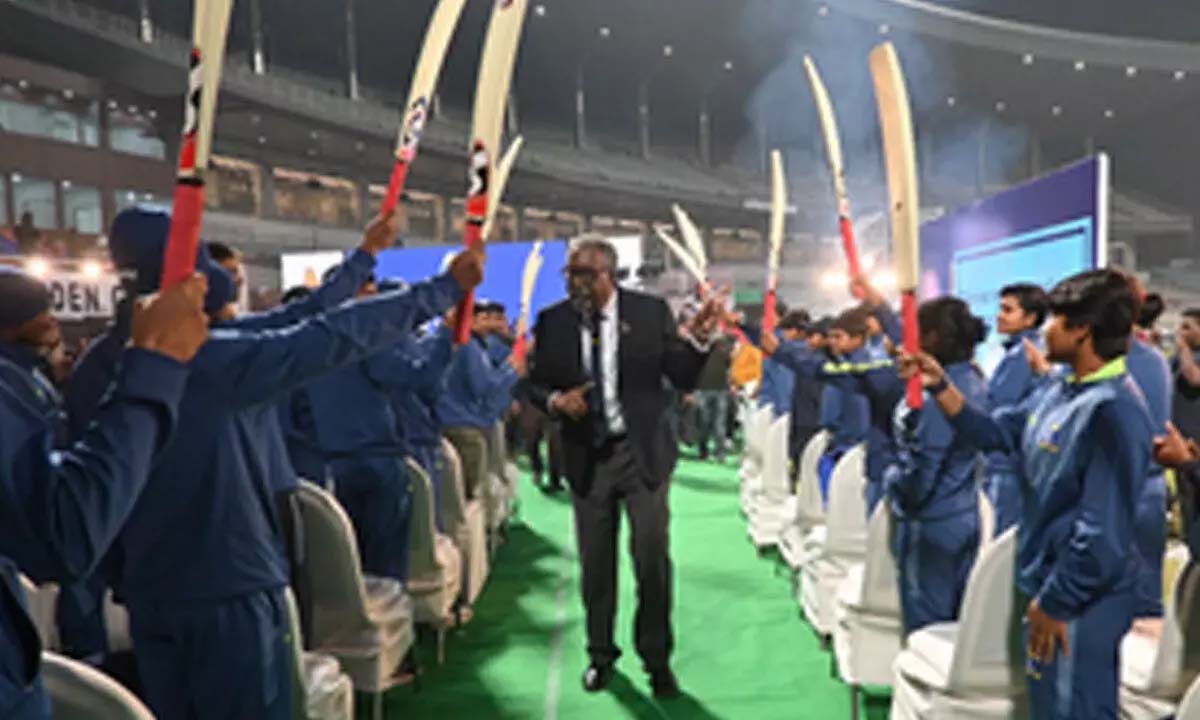 कि टी20 के साथ टेस्ट मैच भी जारी रहने दें : सर क्लाइव लॉयड