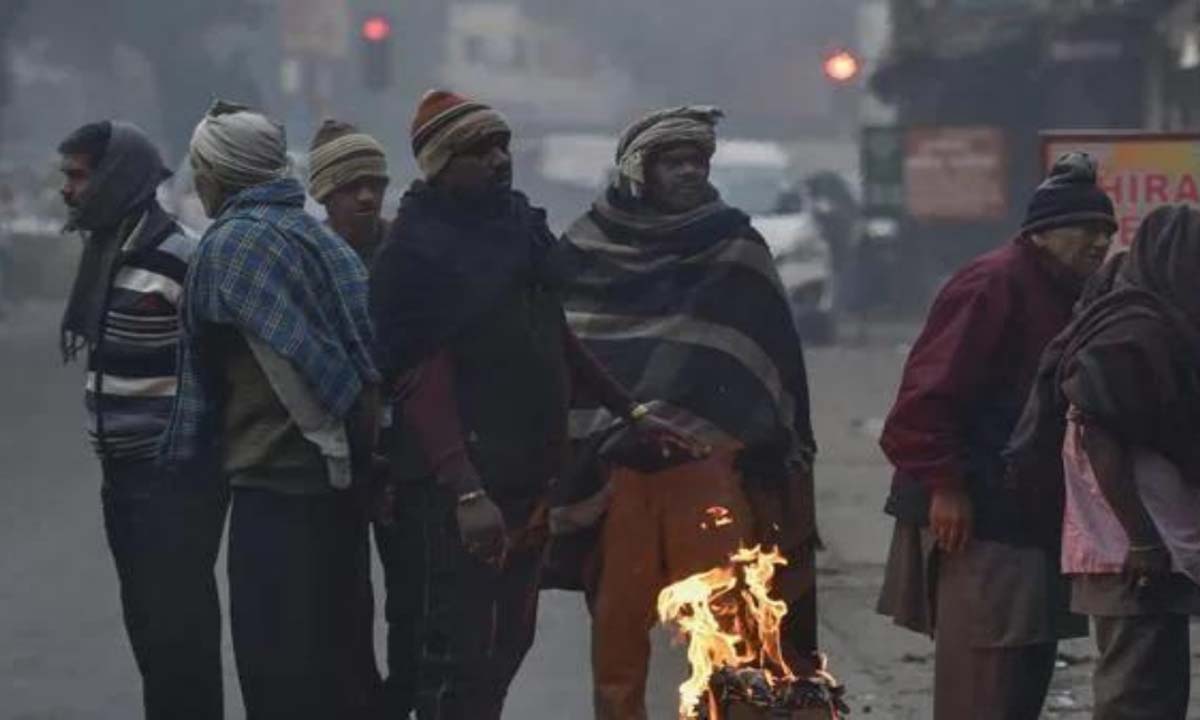 Srinagar: तापमान शून्य से 4.2 डिग्री सेल्सियस नीचे दर्ज किया