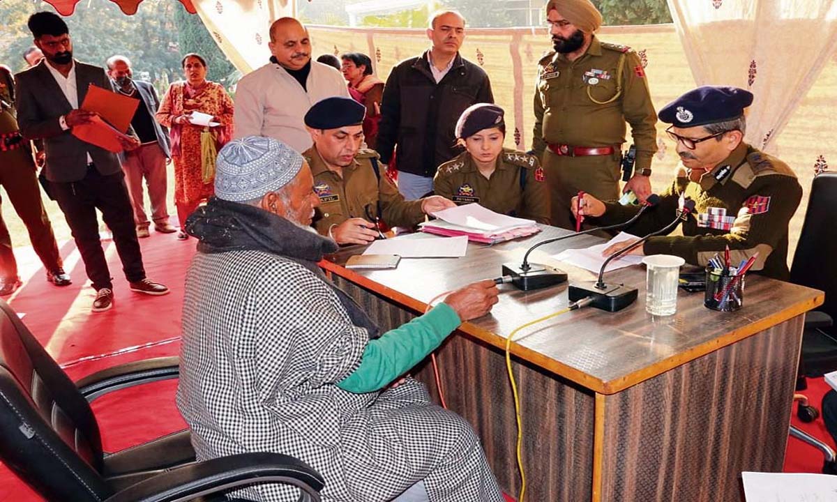 Jammu: शिकायतों के निवारण के लिए आयोजित होने वाला डीजीपी का कार्यक्रम स्थगित