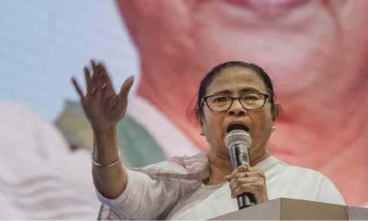 सोमवार को जब मोदी अयोध्या में होंगे तो ममता कालीघाट में होंगी, फिर सद्भावना मार्च का नेतृत्व करें