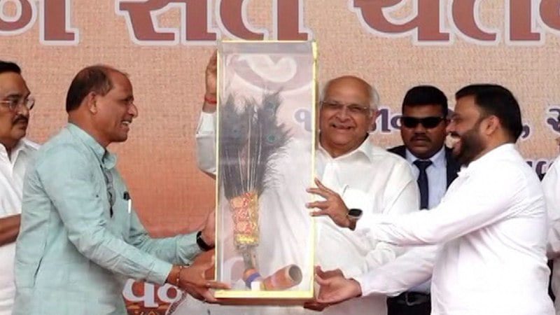 Gujarat : वन सेतु चेतना यात्रा की शुरुआत, 14 जिलों के 28 तालुकों में यात्रा करेगी