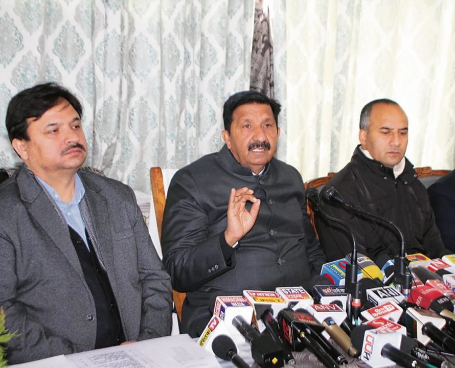 Himachal : 15 साल पुराने सभी सरकारी वाहनों को हटाया जाएगा, डिप्टी सीएम ने कहा