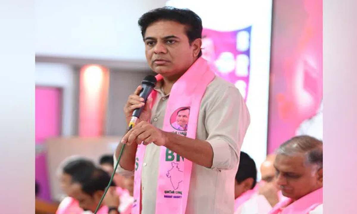 KTR ने राज्य सरकार से तेलंगाना में कपड़ा उद्योग की मदद करने का आग्रह किया